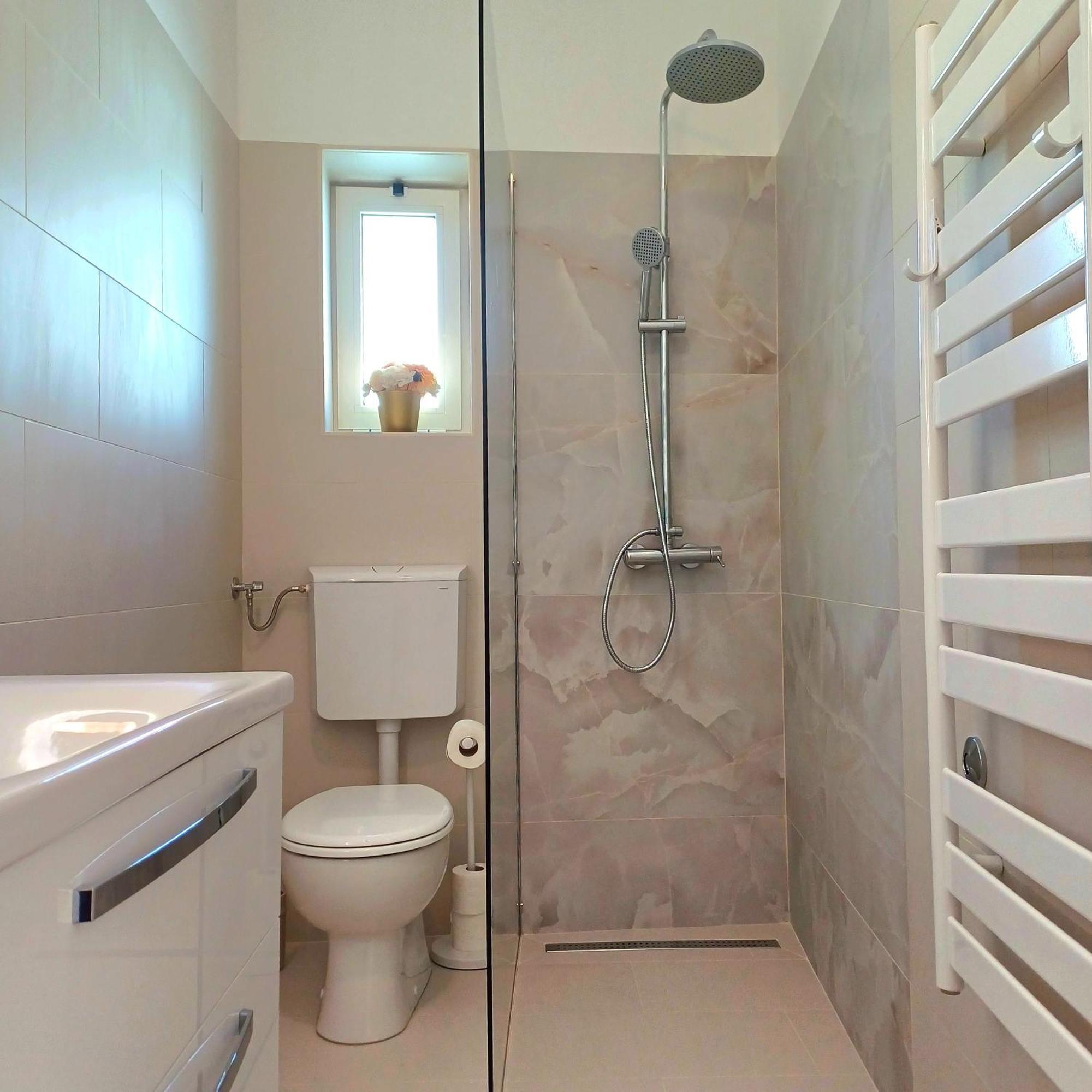 Emma & Toni Apartment Biograd Na Moru Exterior photo